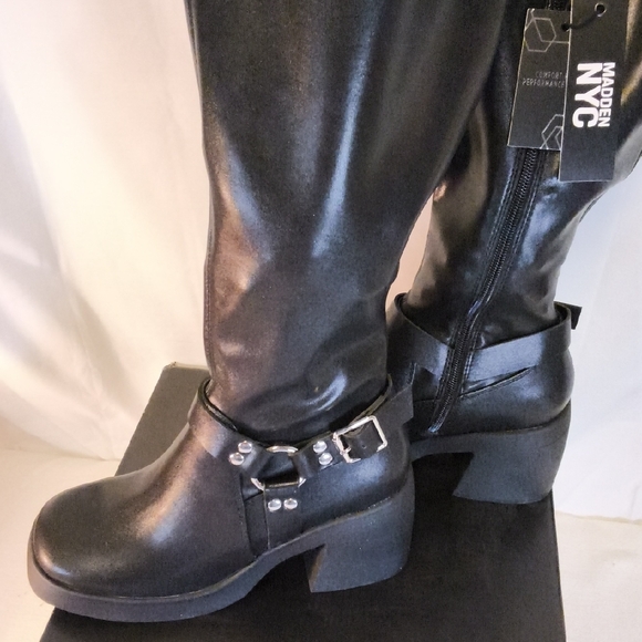Madden NYC Black Heeled Boots - Picture 7 of 10